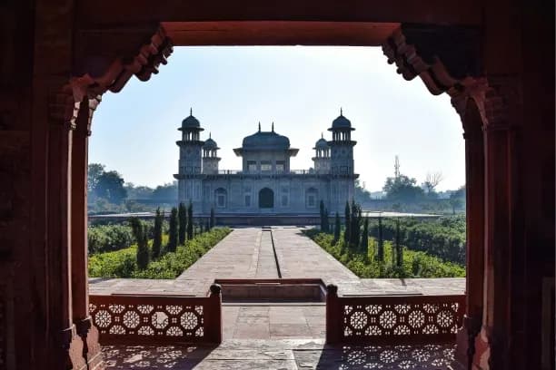 Itimad-ud-Daulah (Baby Taj)