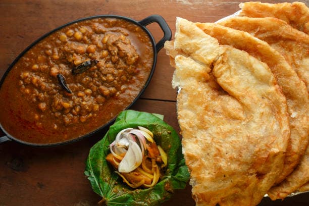 Chole Bhature – La estrella de la comida callejera de Delhi
