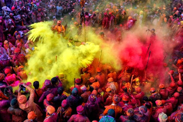 Holi – Le festival des couleurs
